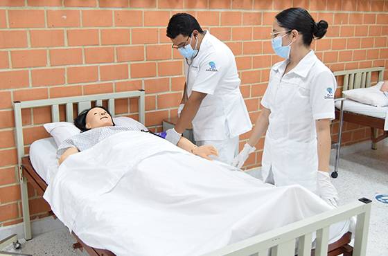 Yvette Aranda Escuela